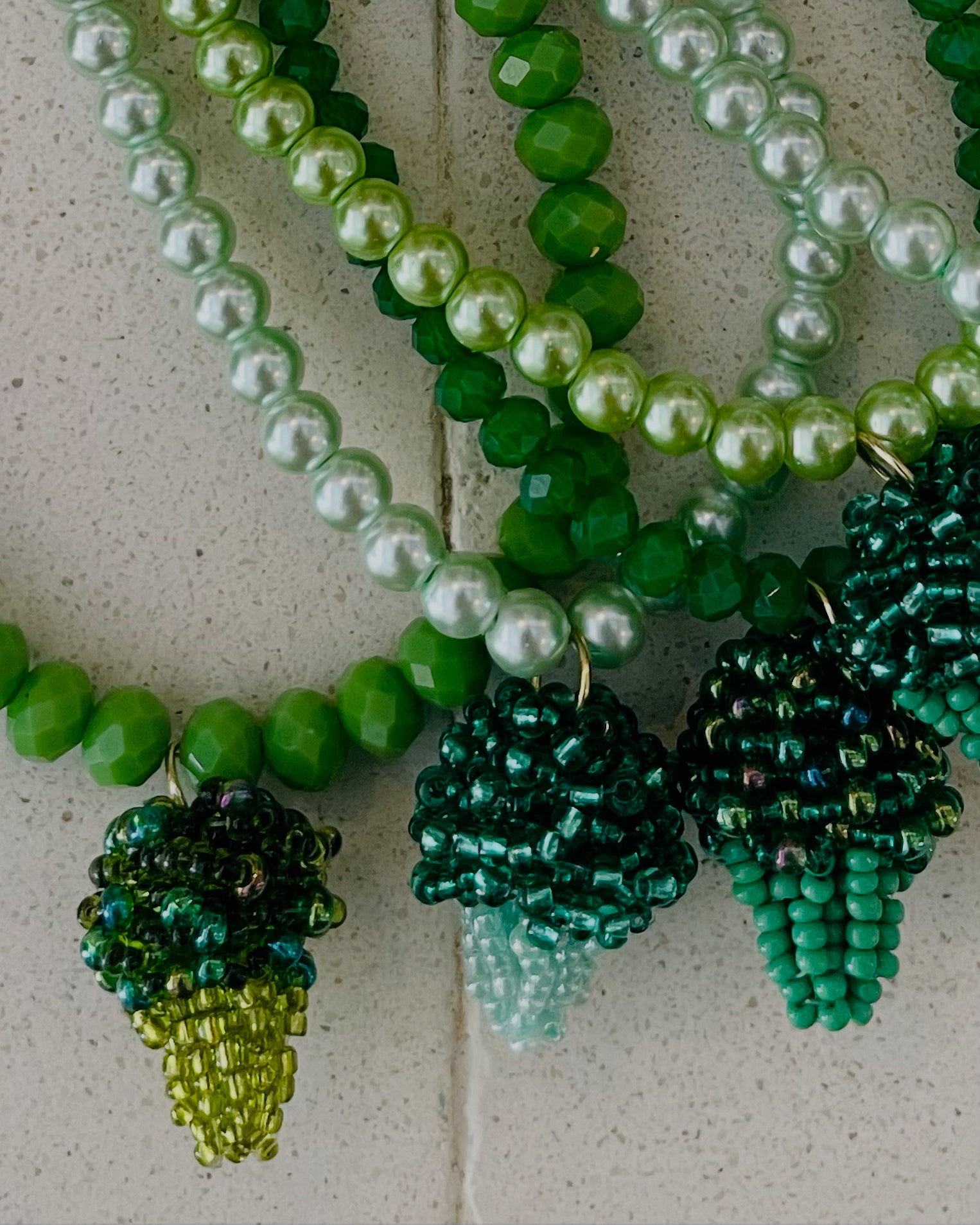 LES FLORS / COLLAR BROCOLI