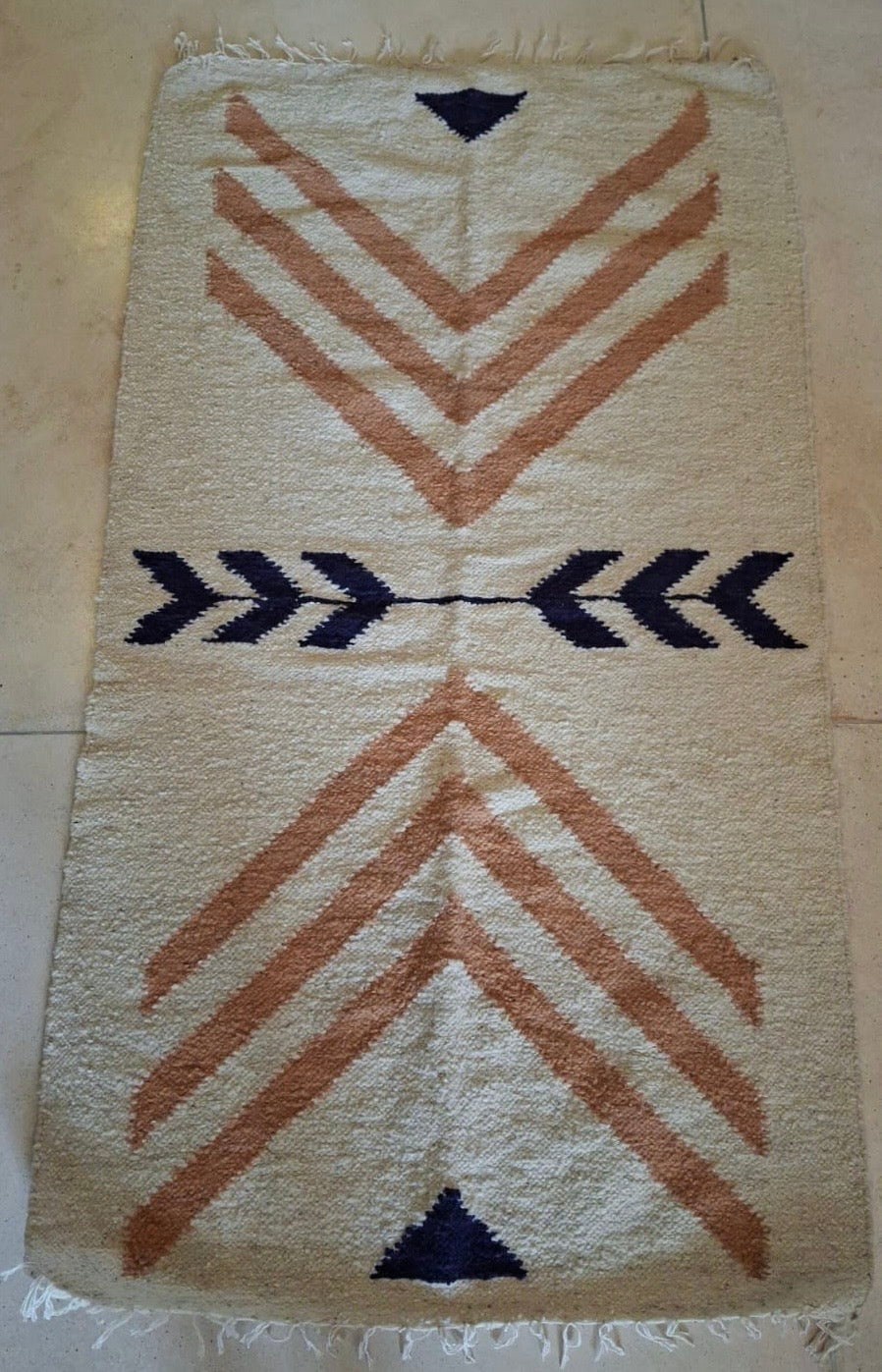 TORO TORO / ALFOMBRA SUR 140cm x 80cm