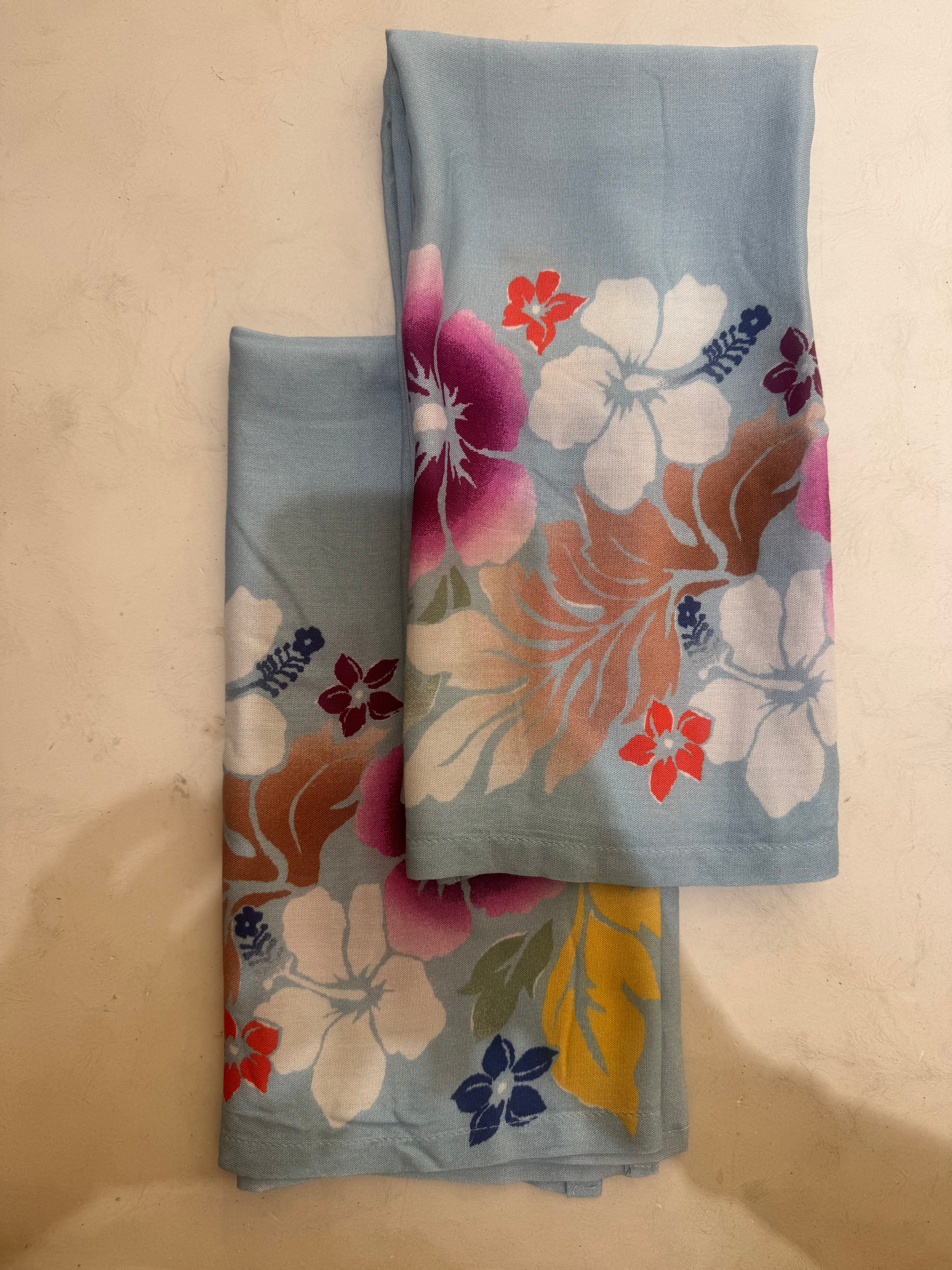 re[WORKED] HAWAIIAN FLORAL SCARF