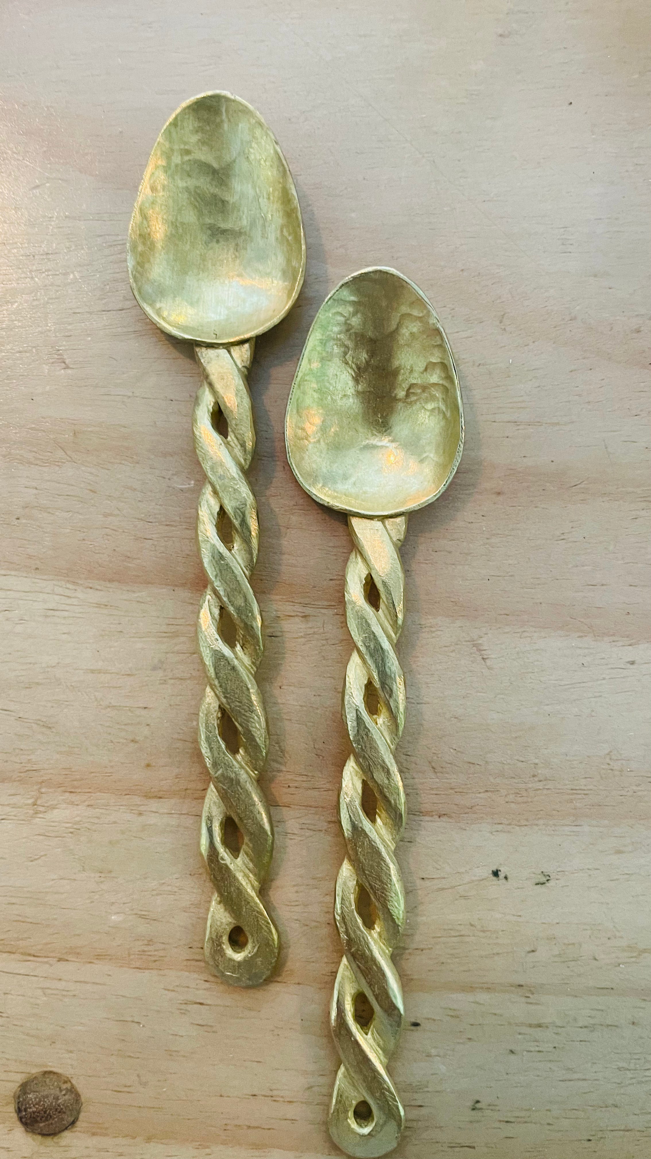 TOTEM HOME / BRASS TWIST TEASPOONS