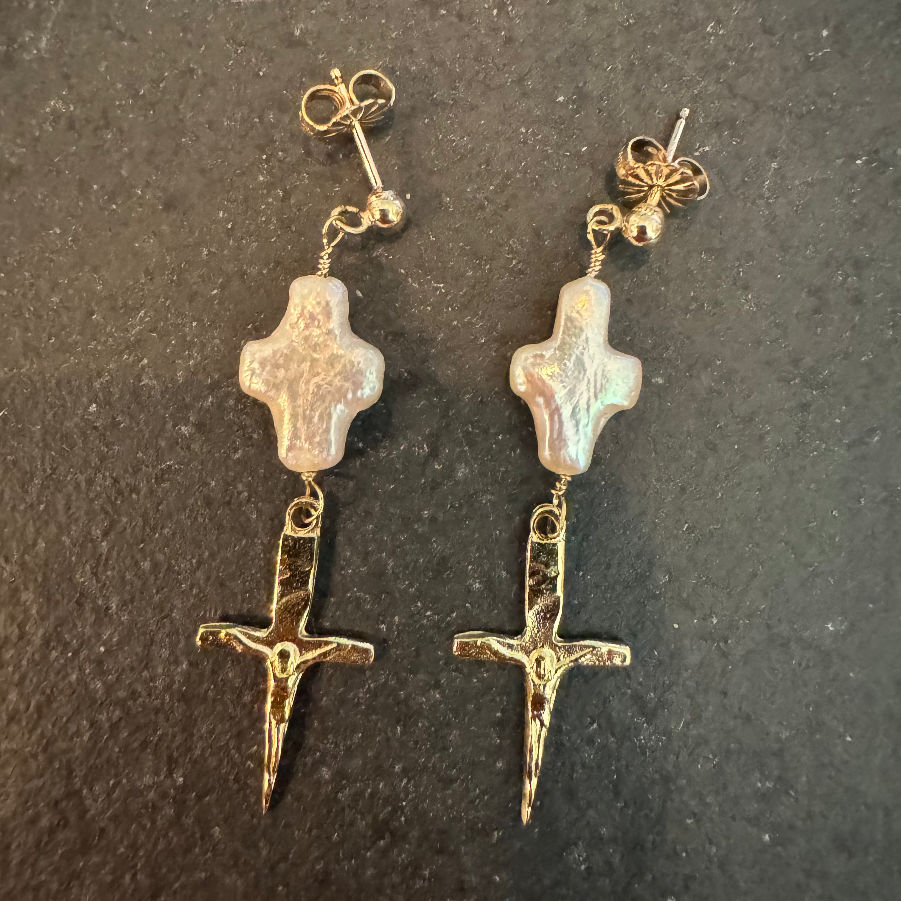 BRITT BOLTON / CRUCIFIX DAGGER / CROSS PEARL STUDS 18K VERMEIL