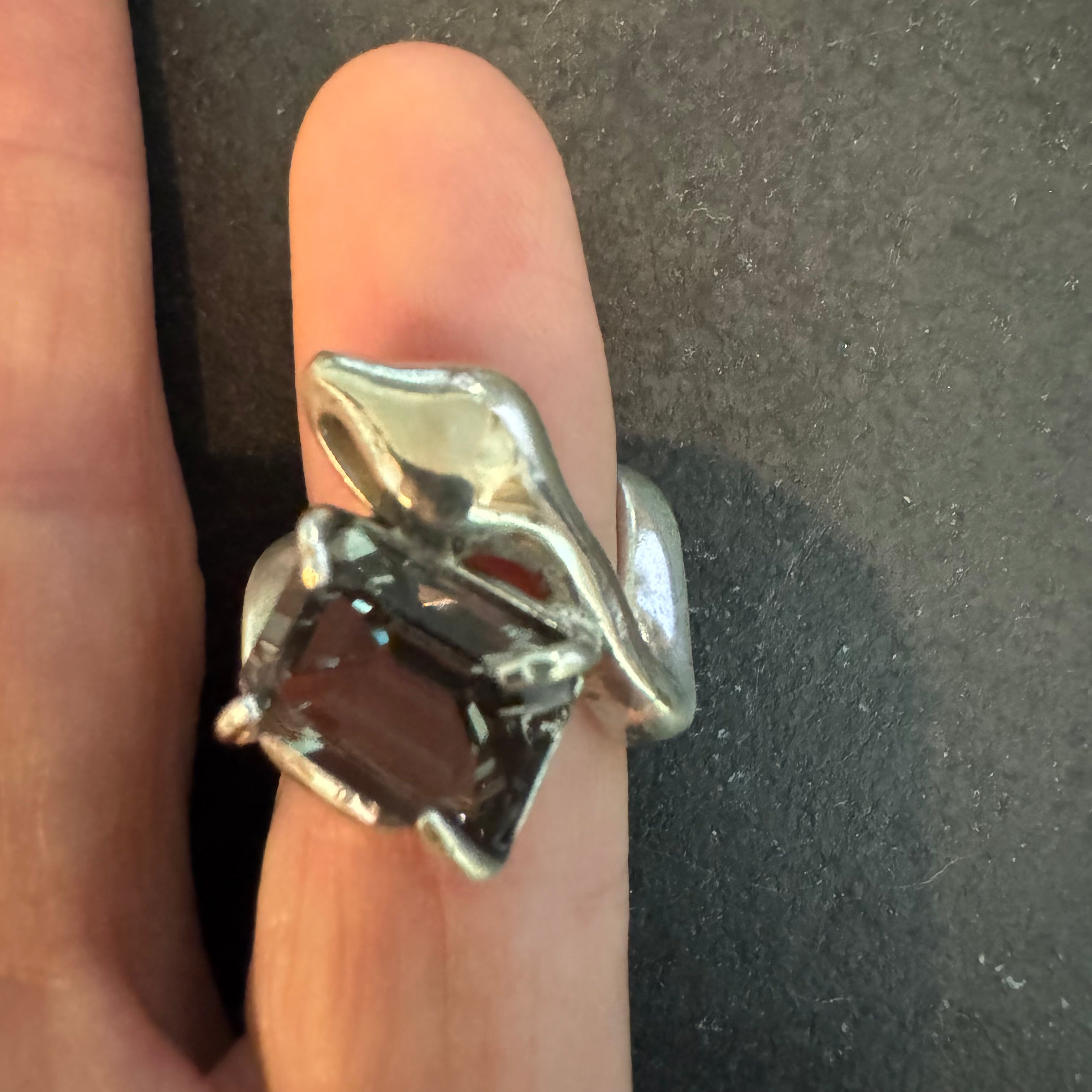 BRITT BOLTON / SACRED SNAKE GEMSTONE RING SZ 3.5 (TOURMALINE)