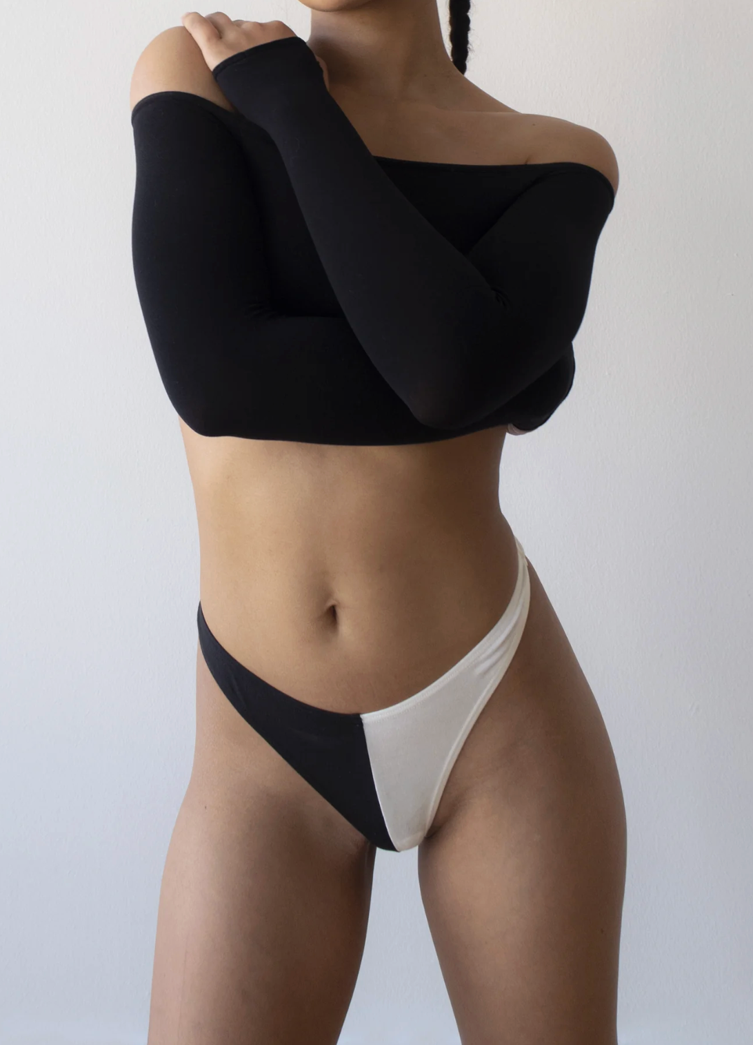 CUCCIA / VITA BAMBOO THONG