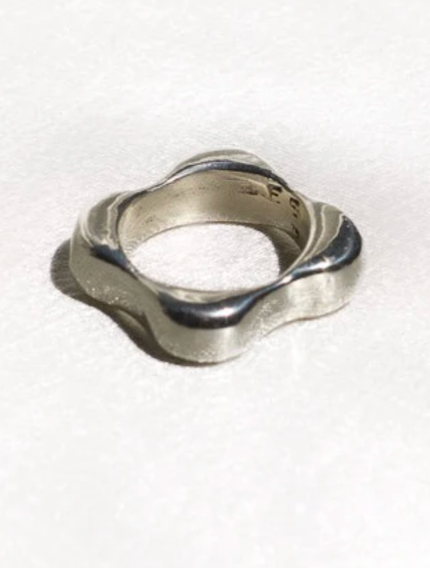 ELISE ESTELLE / THE CURRENT RING