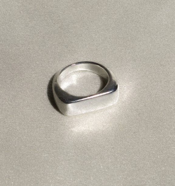 ELISE ESTELLE / THE SHADOW RING