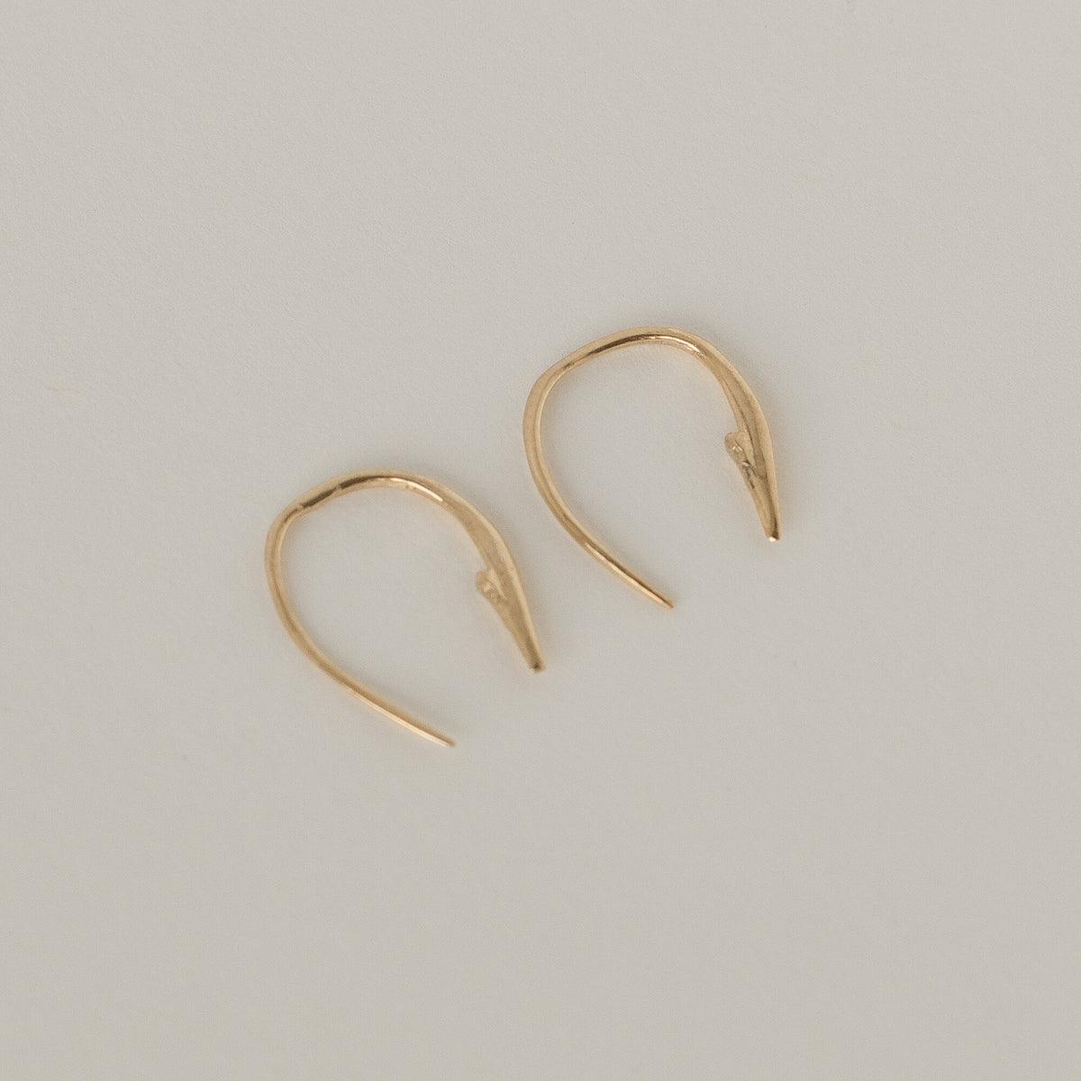 MEREWIF SMALL HOOK POKE EARRINGS